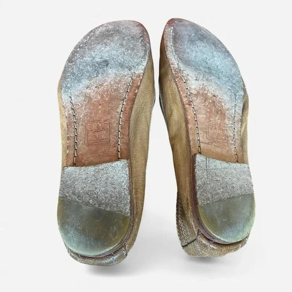 Frye Rounded Toe Tan Leather Patina Ballet Flats Sz 8 coquettegirl balletcore - Picture 3 of 8
